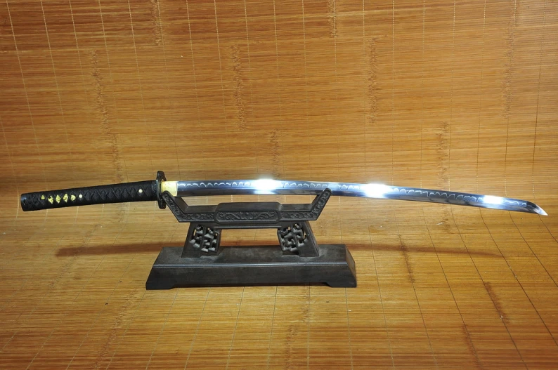 Mono Steel Real Hamon Kuro Ryu Katana - Custom Saya 4 _dsc4884